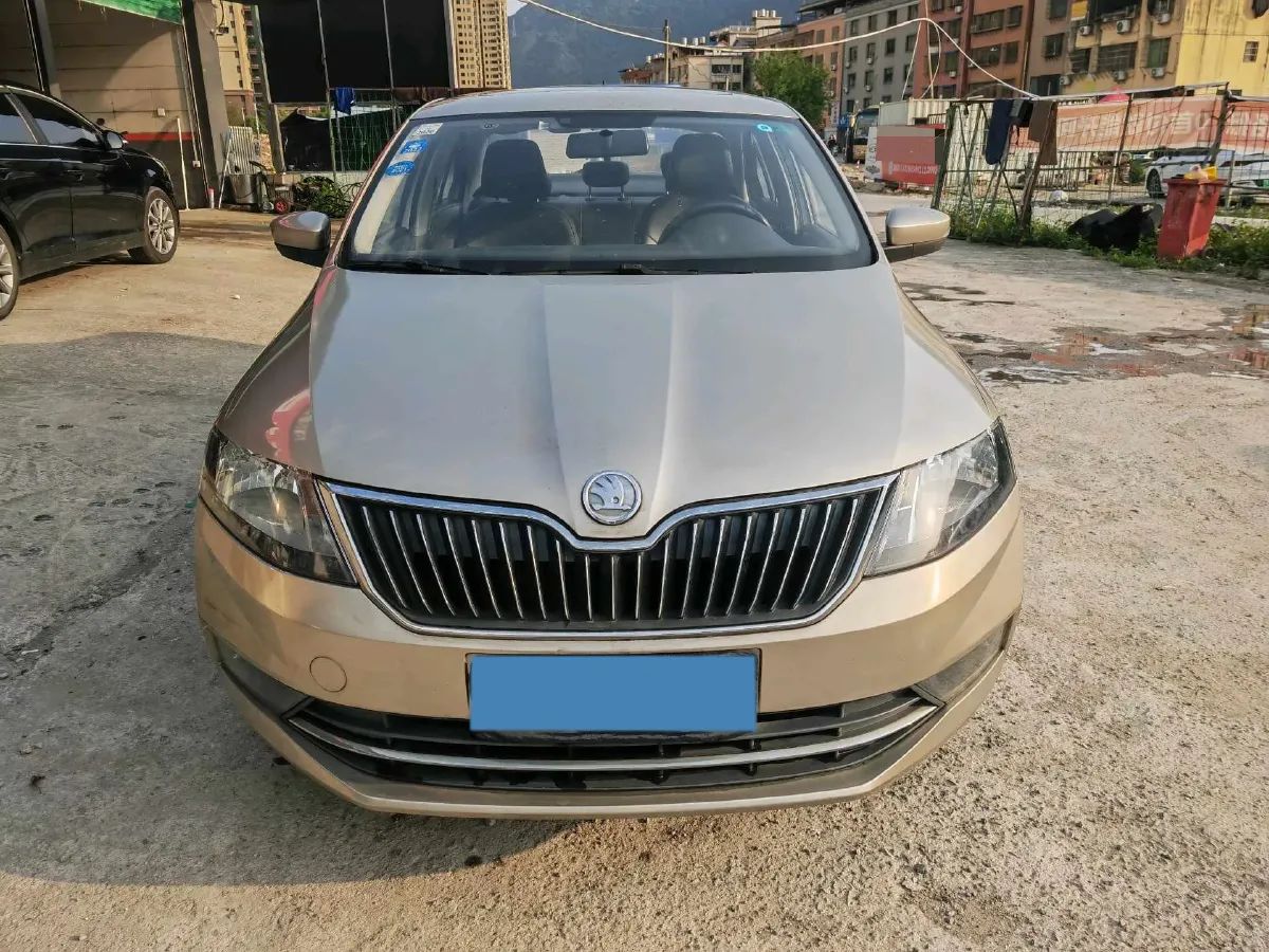 2018 Skoda Rapid 1.6L 110HP L4 6AT,autocango,china used car exporter,china ev exporter,chinese used car exporter,chinese used ev exporter