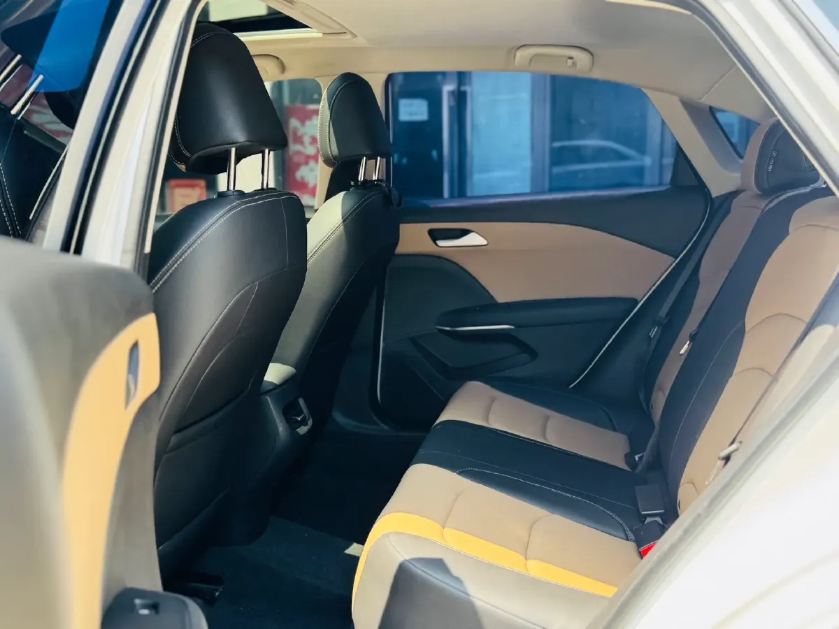 2020 Chevrolet Monza 1.5L 113HP L4 6AT,autocango,china used car exporter,china ev exporter,chinese used car exporter,chinese used ev exporter