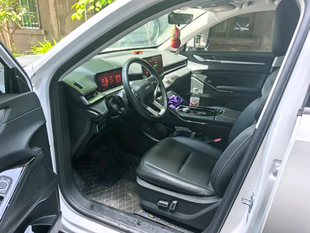 2022 Haval H6 1.5T 184HP L4 7DCT,autocango,china used car exporter,china ev exporter,chinese used car exporter,chinese used ev exporter