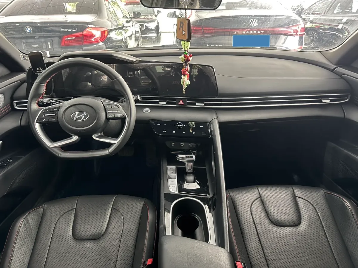 2022 Hyundai Elantra 1.5L 115HP L4 CVT,autocango,china used car exporter,china ev exporter,chinese used car exporter,chinese used ev exporter