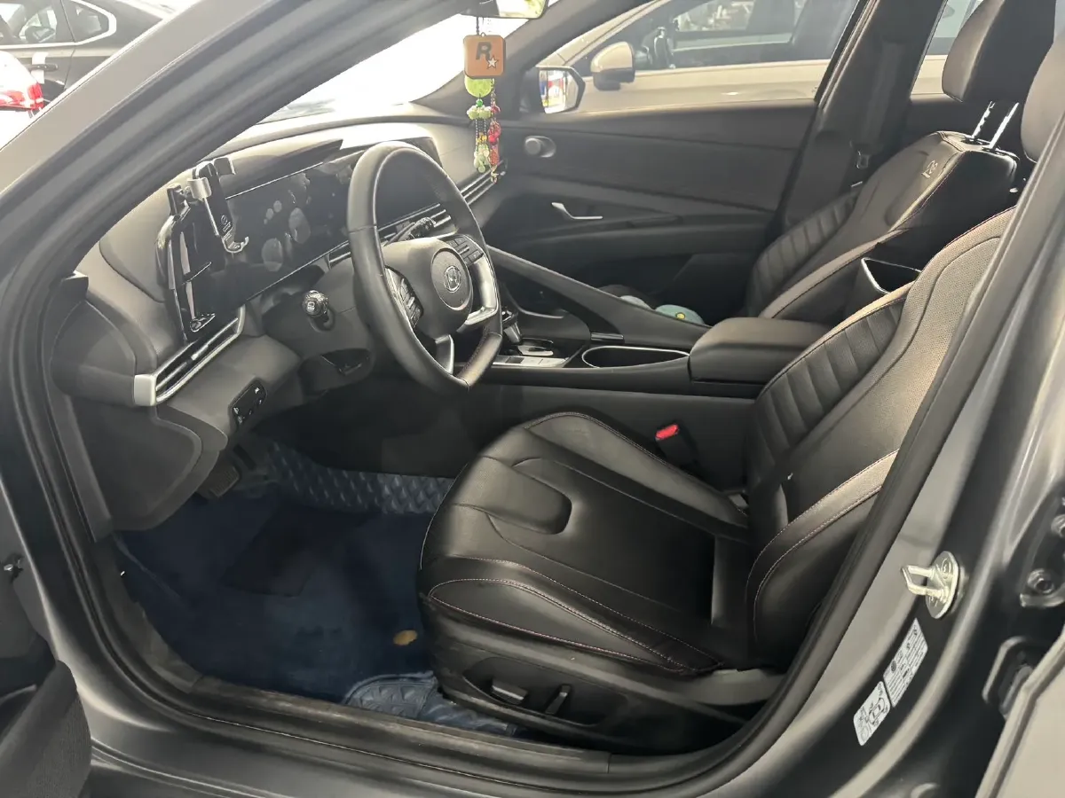 2022 Hyundai Elantra 1.5L 115HP L4 CVT,autocango,china used car exporter,china ev exporter,chinese used car exporter,chinese used ev exporter