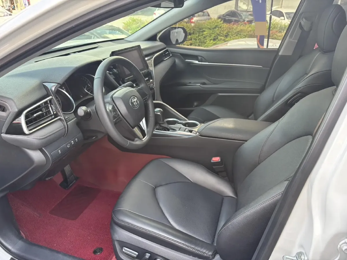 2023 Toyota Camry 2.0L 177HP L4 CVT,autocango,china used car exporter,china ev exporter,chinese used car exporter,chinese used ev exporter