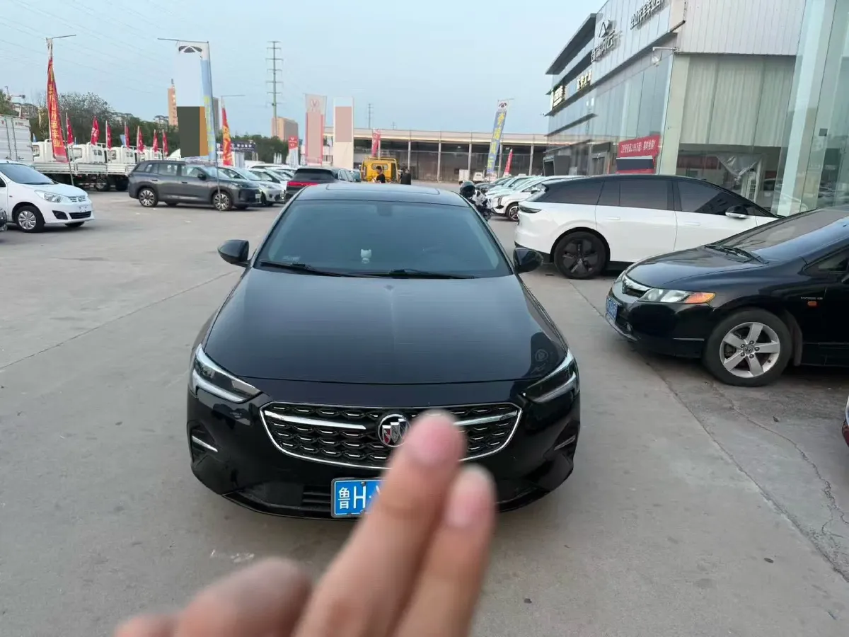 2020 Buick Regal 1.5T 169HP L4 9AT,autocango,china used car exporter,china ev exporter,chinese used car exporter,chinese used ev exporter