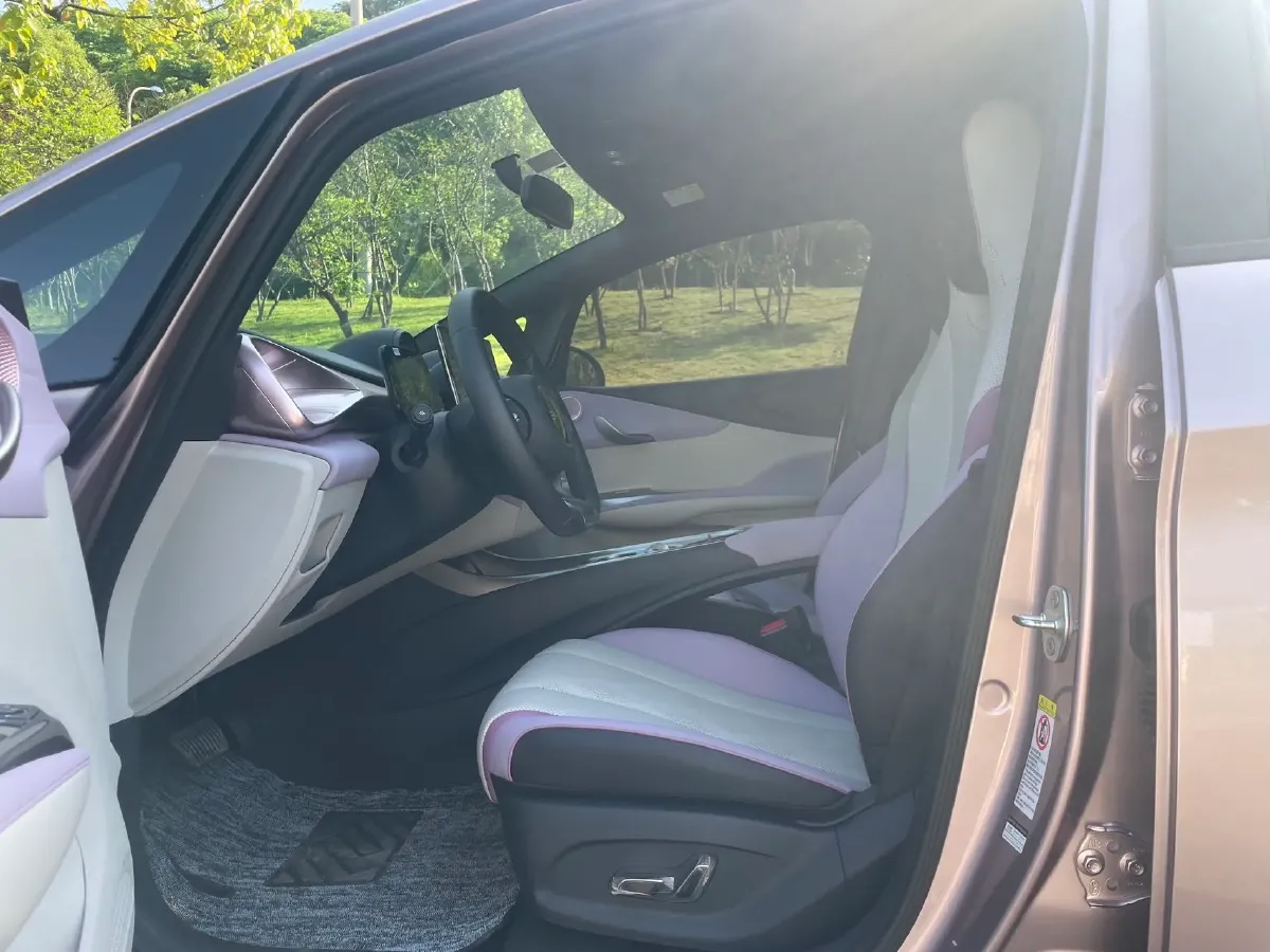 2024 BYD Dolphin BEV 44.928KWH,autocango,china used car exporter,china ev exporter,chinese used car exporter,chinese used ev exporter