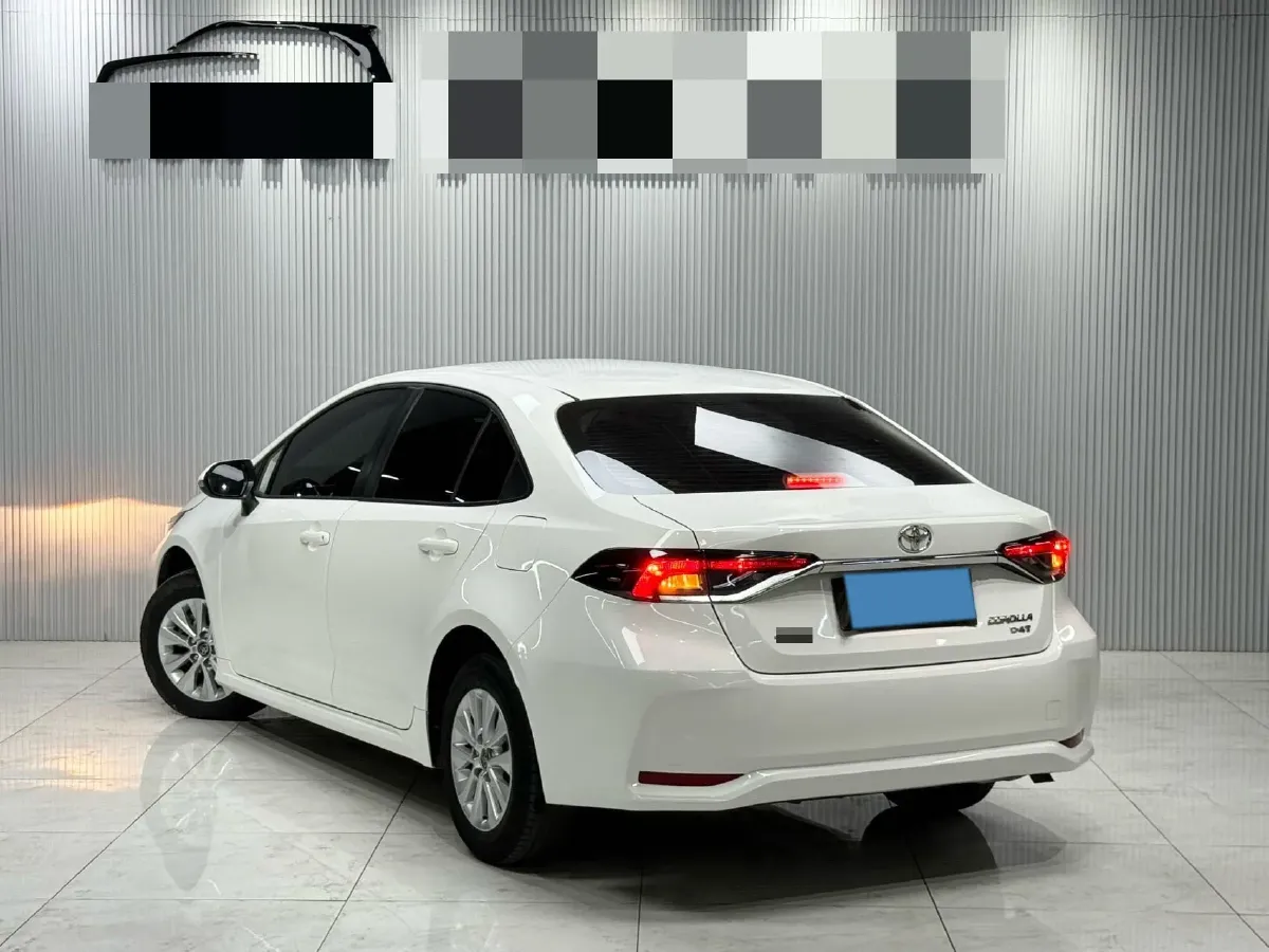 2022 Toyota Corolla 1.2T 116HP L4 CVT,autocango,china used car exporter,china ev exporter,chinese used car exporter,chinese used ev exporter