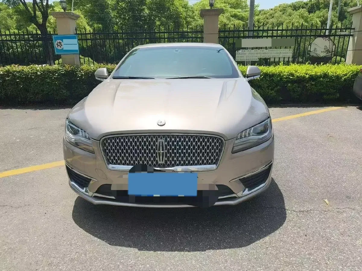 2019 BMW X2 1.5T 140HP L3 7DCT,autocango,china used car exporter,china ev exporter,chinese used car exporter,chinese used ev exporter