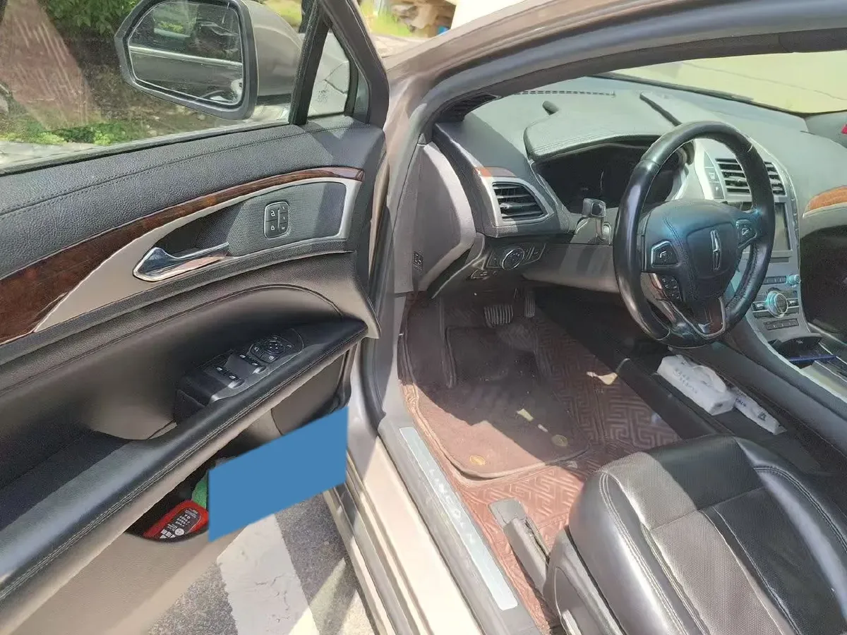 2019 BMW X2 1.5T 140HP L3 7DCT,autocango,china used car exporter,china ev exporter,chinese used car exporter,chinese used ev exporter