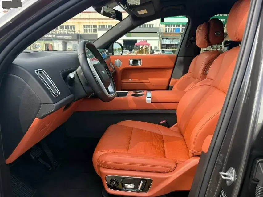 2023 Li L7 Range Extended 154HP REEV 40.9KWH,autocango,china used car exporter,china ev exporter,chinese used car exporter,chinese used ev exporter