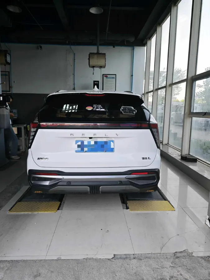 2023 Geely StarRay 1.5T 181HP L4 7DCT,autocango,china used car exporter,china ev exporter,chinese used car exporter,chinese used ev exporter