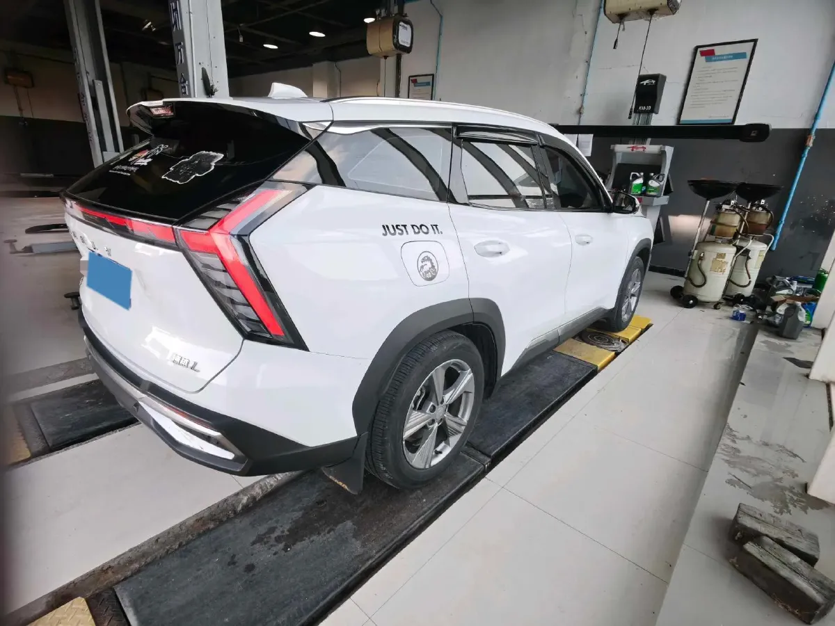 2023 Geely StarRay 1.5T 181HP L4 7DCT,autocango,china used car exporter,china ev exporter,chinese used car exporter,chinese used ev exporter