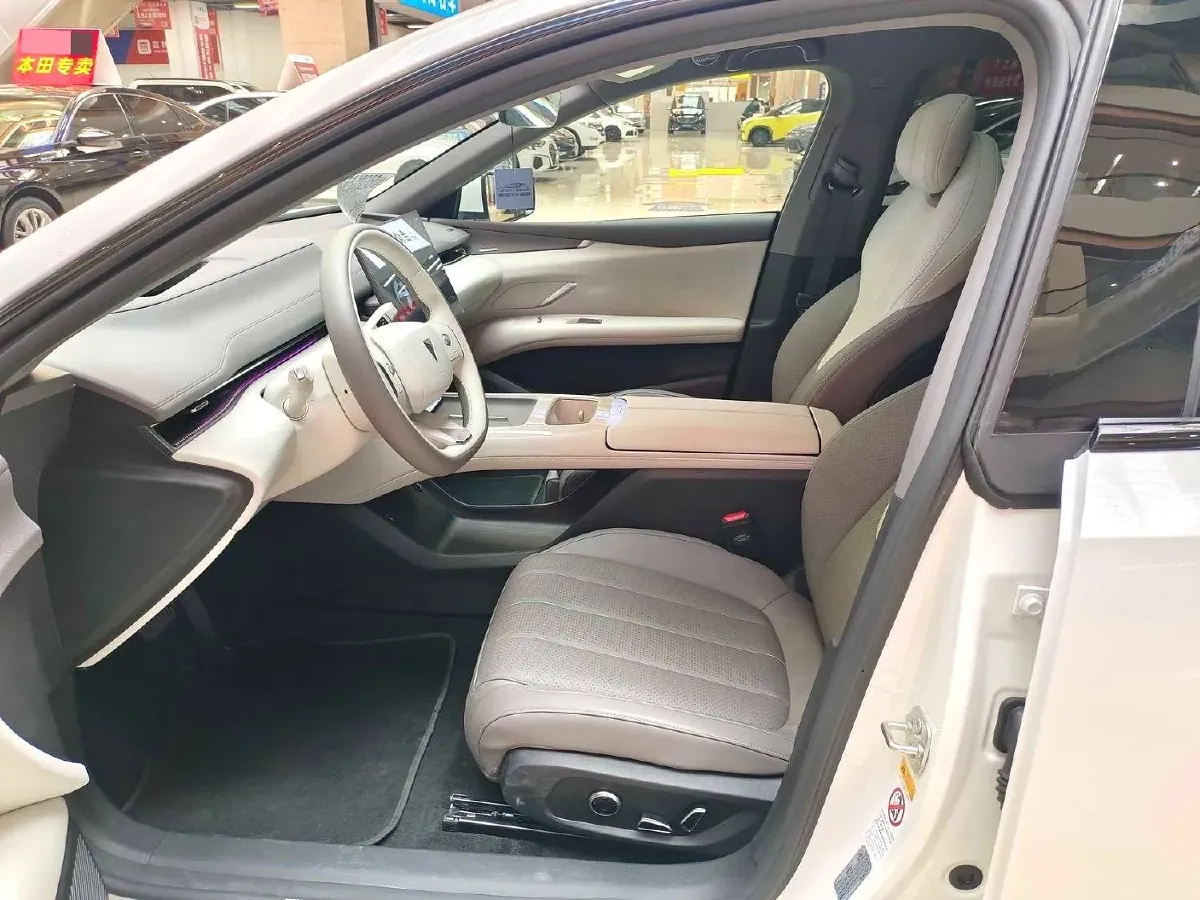 2026 Deepal L07 1.5L 98HP L4 REEV,autocango,china used car exporter,china ev exporter,chinese used car exporter,chinese used ev exporter