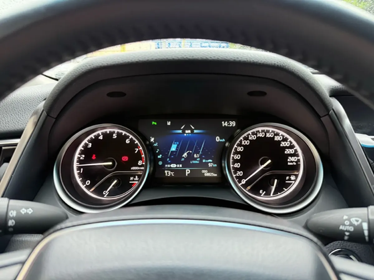 2023 Toyota Camry 2.0L 177HP L4 CVT,autocango,china used car exporter,china ev exporter,chinese used car exporter,chinese used ev exporter