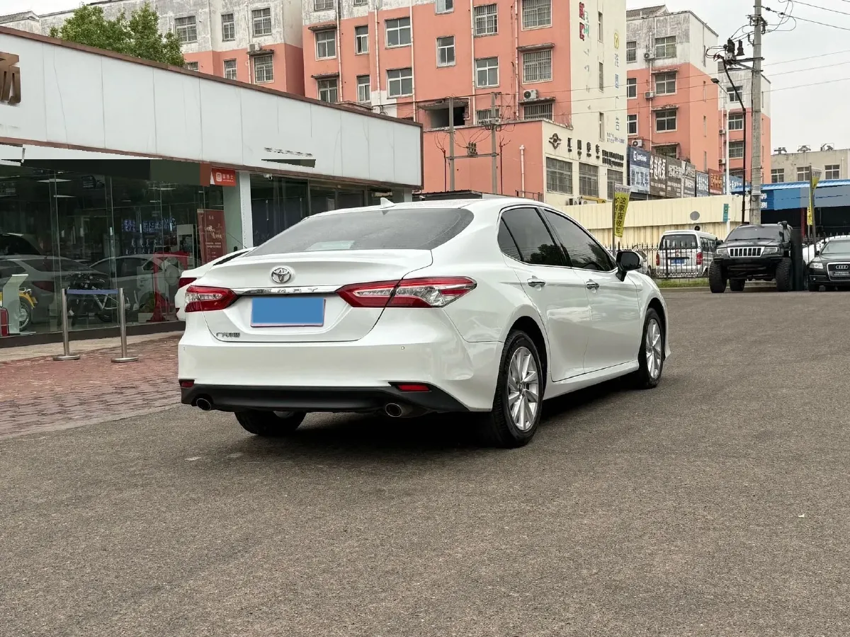 2023 Toyota Camry 2.0L 177HP L4 CVT,autocango,china used car exporter,china ev exporter,chinese used car exporter,chinese used ev exporter