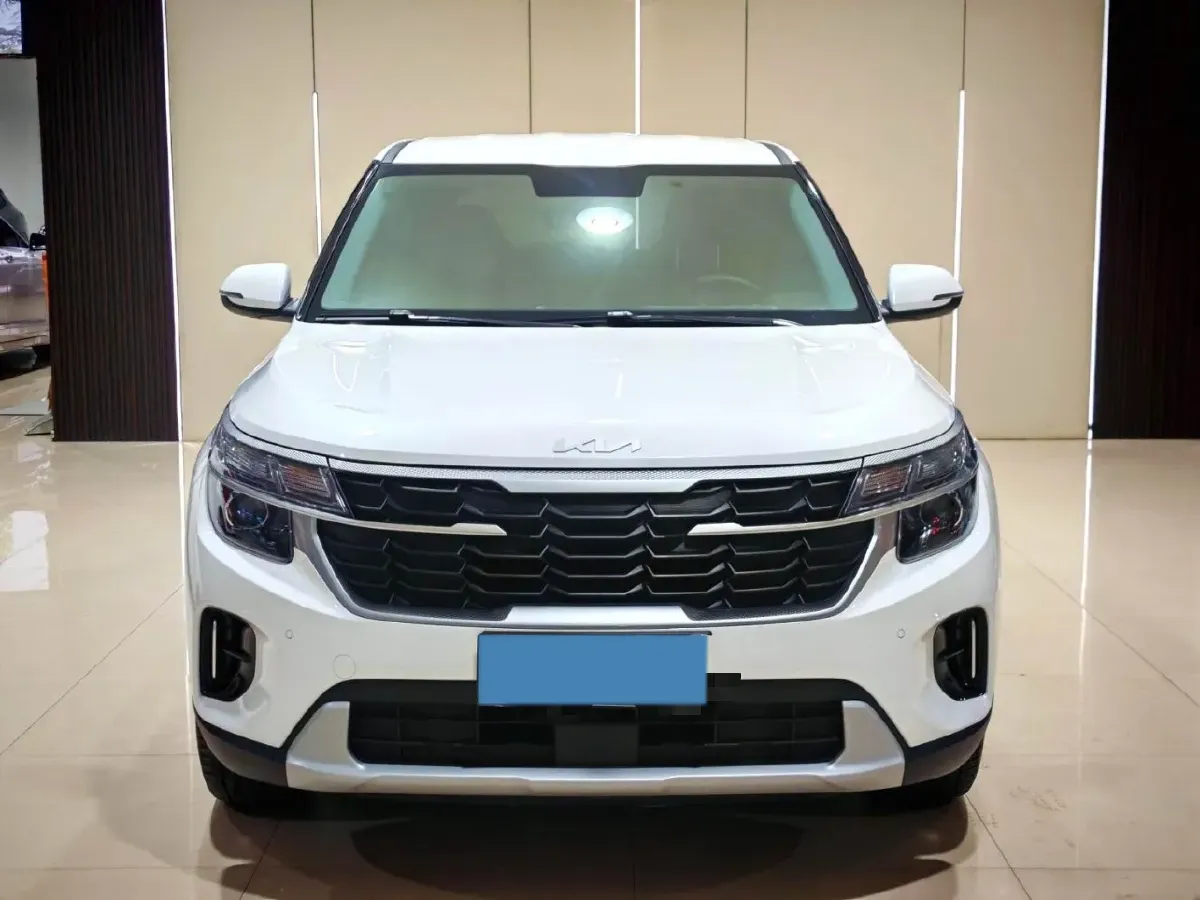 2023 Kia Seltos 1.5L 115HP L4 CVT,autocango,china used car exporter,china ev exporter,chinese used car exporter,chinese used ev exporter