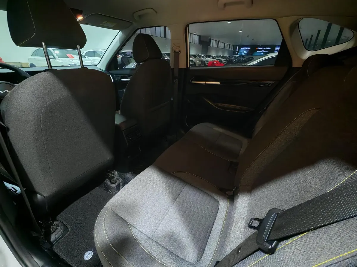 2023 Kia Seltos 1.5L 115HP L4 CVT,autocango,china used car exporter,china ev exporter,chinese used car exporter,chinese used ev exporter