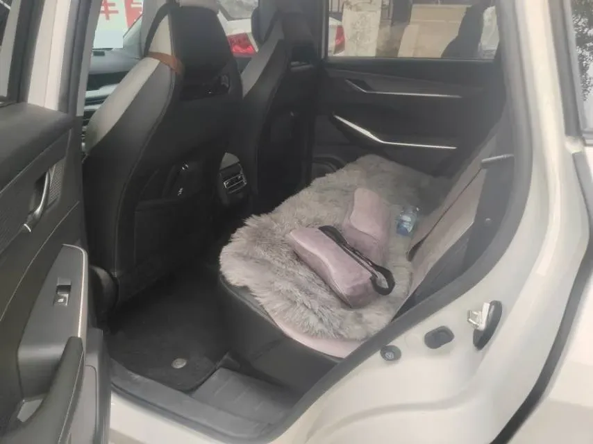 2024 ChangAn CS75 Plus 1.5T 188HP L4 8AT,autocango,china used car exporter,china ev exporter,chinese used car exporter,chinese used ev exporter