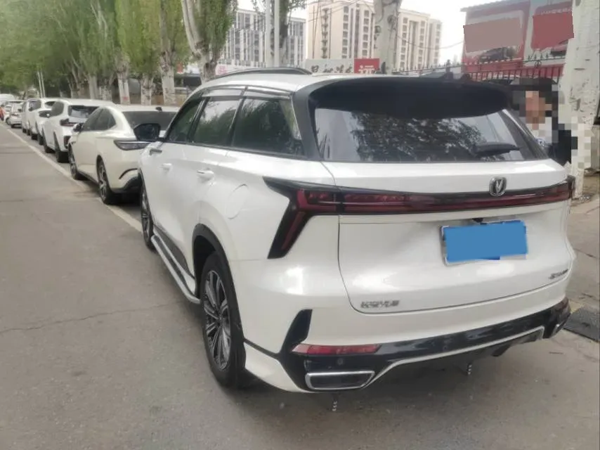2024 ChangAn CS75 Plus 1.5T 188HP L4 8AT,autocango,china used car exporter,china ev exporter,chinese used car exporter,chinese used ev exporter
