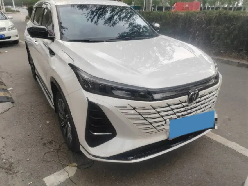 2024 ChangAn CS75 Plus 1.5T 188HP L4 8AT,autocango,china used car exporter,china ev exporter,chinese used car exporter,chinese used ev exporter