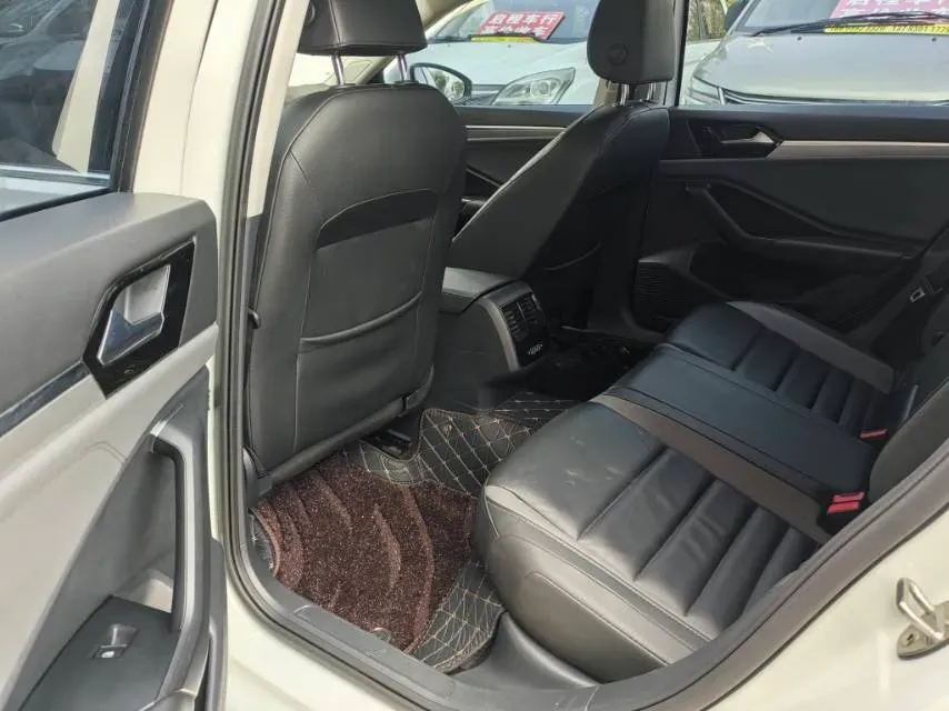 2019 Volkswagen Tharu 1.4T 150HP L4 7DCT,autocango,china used car exporter,china ev exporter,chinese used car exporter,chinese used ev exporter