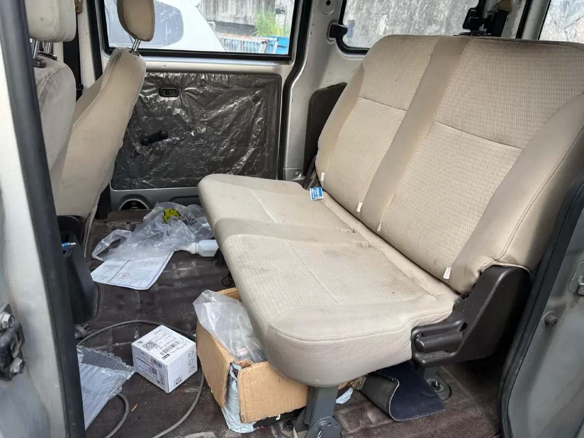 2019 WuLing HongGuang V 1.5L 99HP L4 6MT,autocango,china used car exporter,china ev exporter,chinese used car exporter,chinese used ev exporter