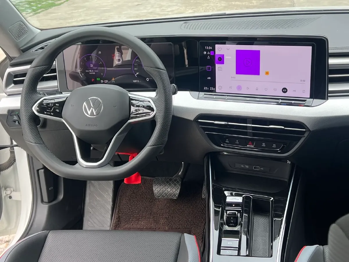 2024 Volkswagen Lamando 1.4T 150HP L4 7DCT,autocango,china used car exporter,china ev exporter,chinese used car exporter,chinese used ev exporter