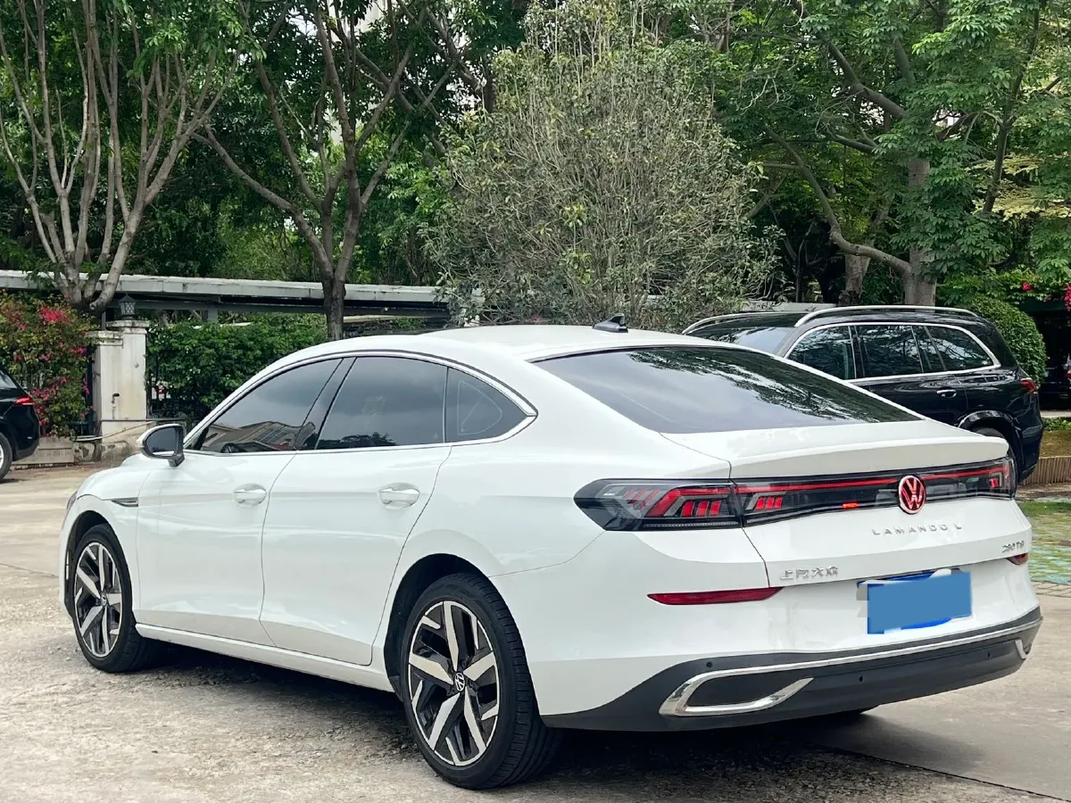 2024 Volkswagen Lamando 1.4T 150HP L4 7DCT,autocango,china used car exporter,china ev exporter,chinese used car exporter,chinese used ev exporter