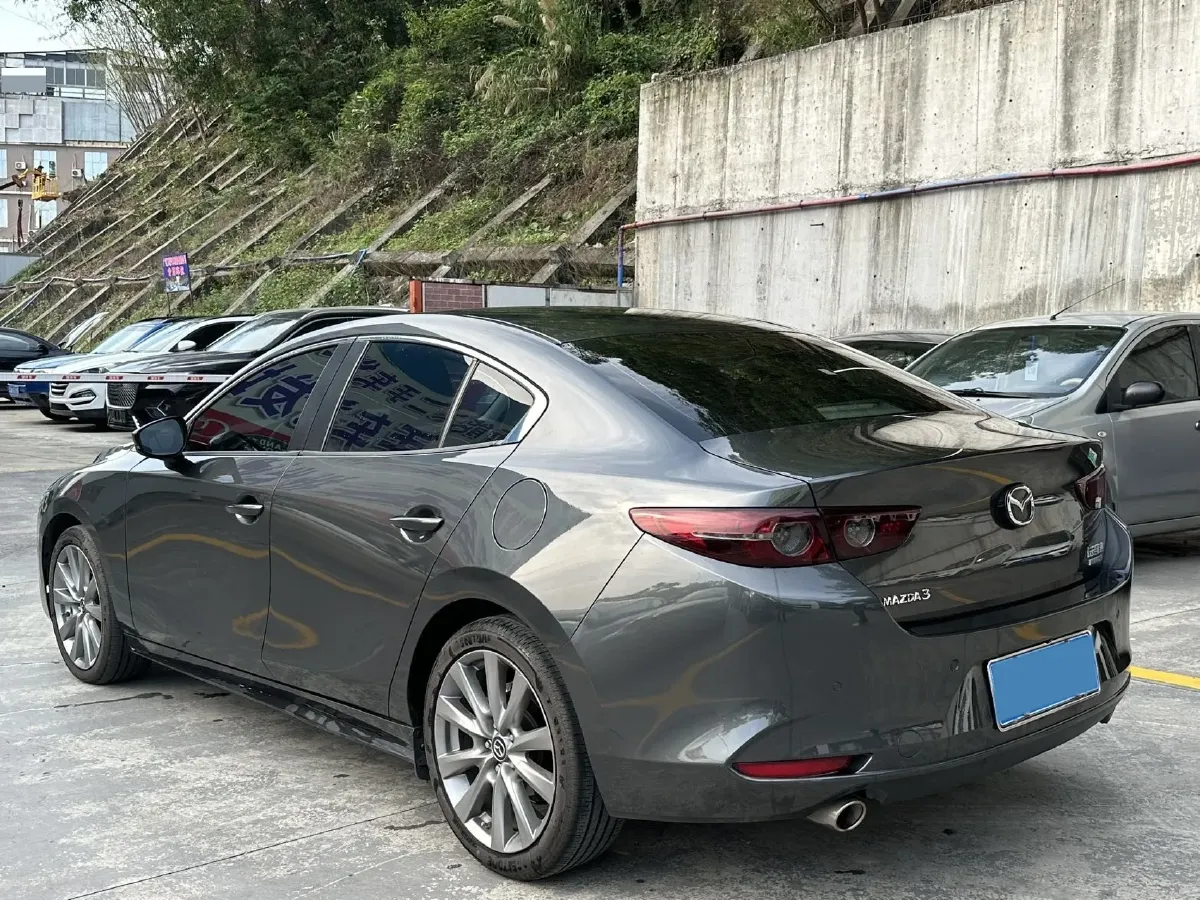 2020 Mazda 3 Axela 2.0L 158HP L4 6AT,autocango,china used car exporter,china ev exporter,chinese used car exporter,chinese used ev exporter