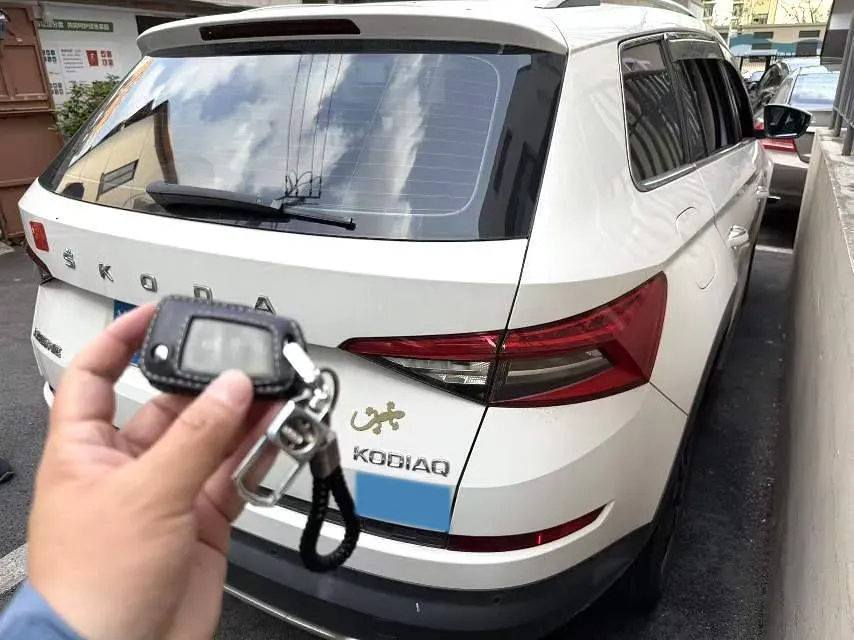 2019 Chevrolet Equinox 2.0T 260HP L4 9AT,autocango,china used car exporter,china ev exporter,chinese used car exporter,chinese used ev exporter