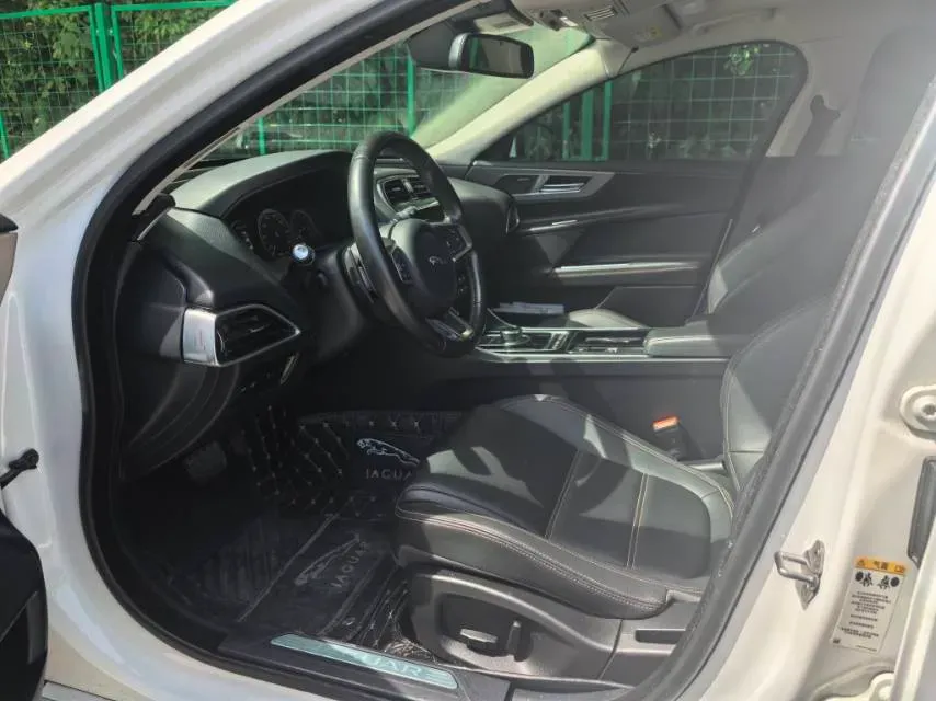 2018 BMW X2 2.0T 192HP L4 7DCT,autocango,china used car exporter,china ev exporter,chinese used car exporter,chinese used ev exporter