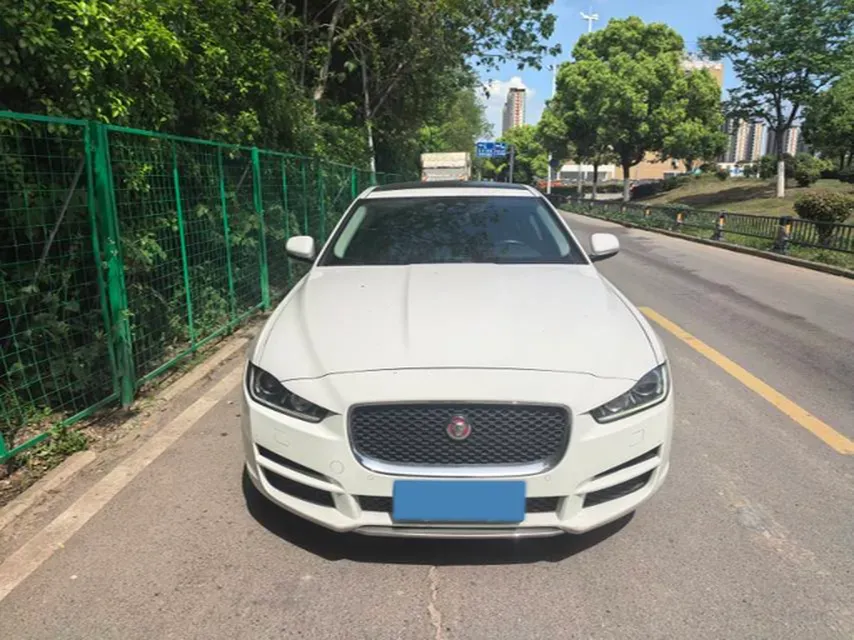 2018 BMW X2 2.0T 192HP L4 7DCT,autocango,china used car exporter,china ev exporter,chinese used car exporter,chinese used ev exporter