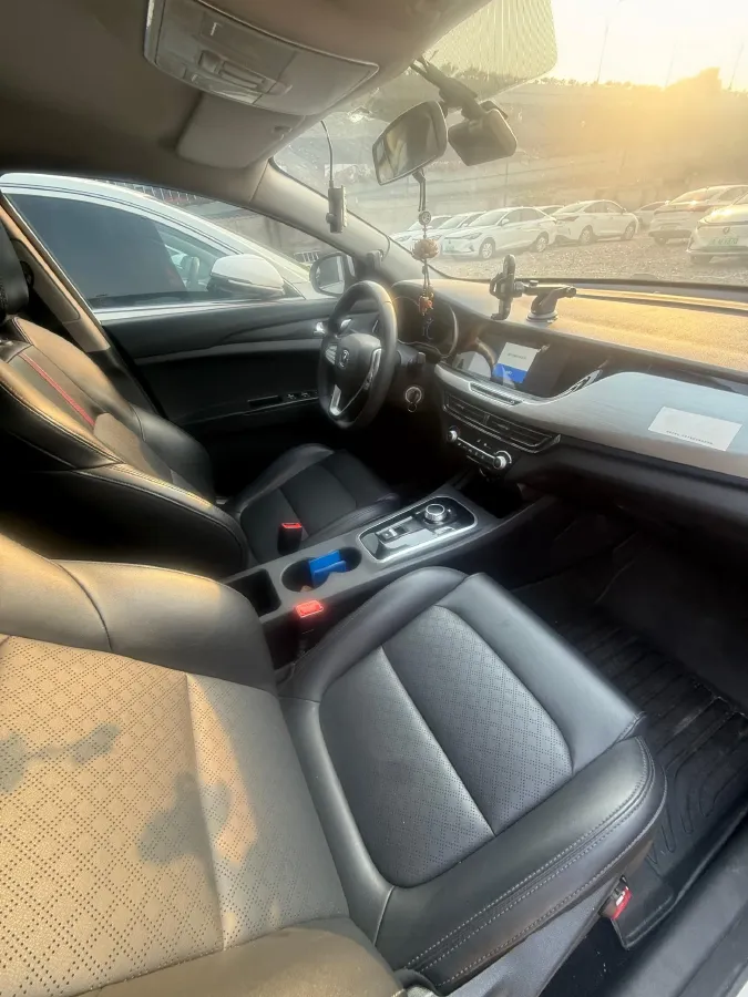 2019 ChangAn Eado BEV 52.56KWH,autocango,china used car exporter,china ev exporter,chinese used car exporter,chinese used ev exporter