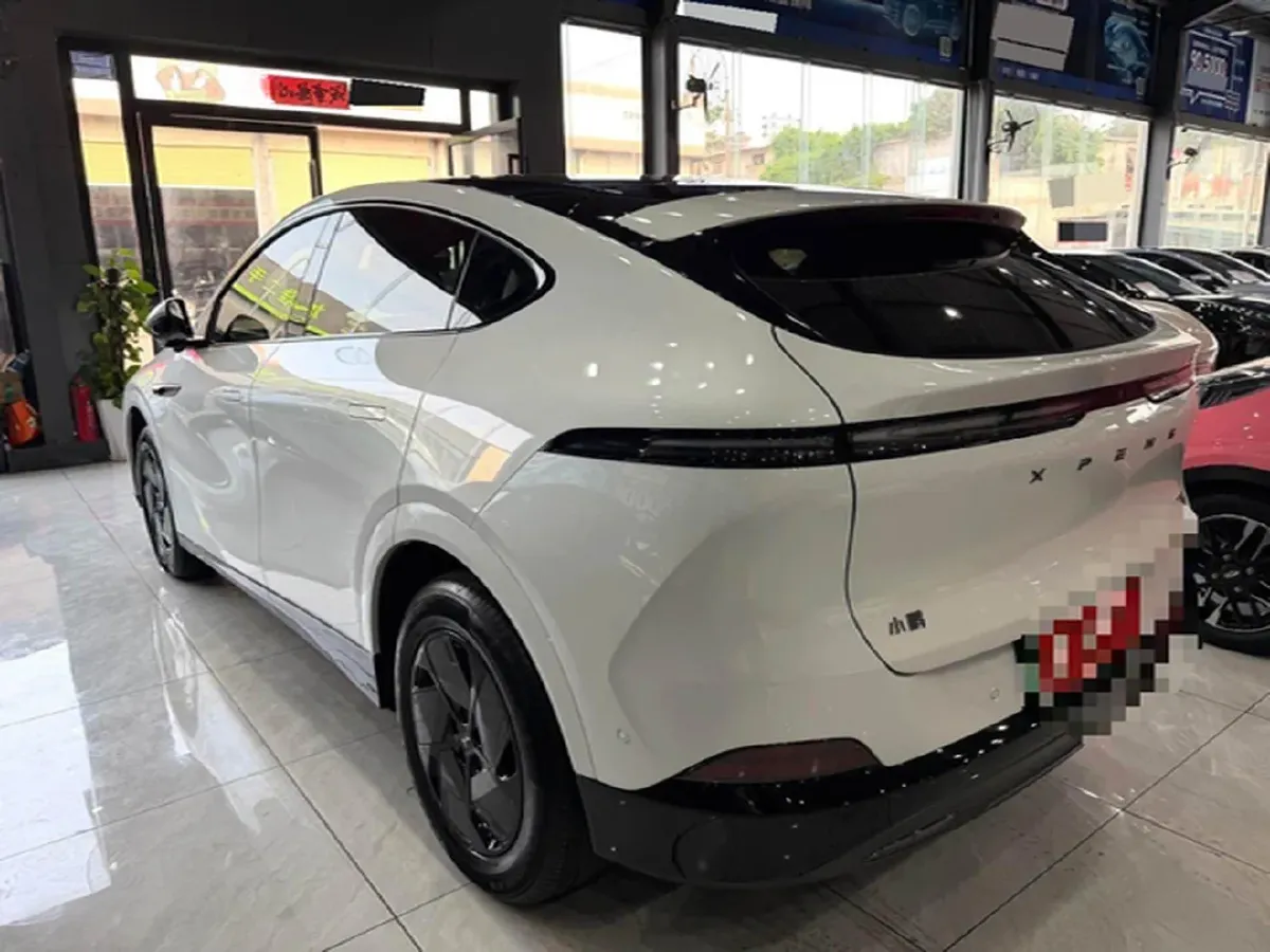2025 Xpeng G6 BEV 68.5KWH,autocango,china used car exporter,china ev exporter,chinese used car exporter,chinese used ev exporter