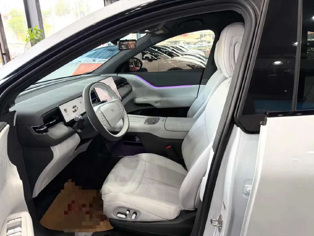 2025 Xpeng G6 BEV 68.5KWH,autocango,china used car exporter,china ev exporter,chinese used car exporter,chinese used ev exporter