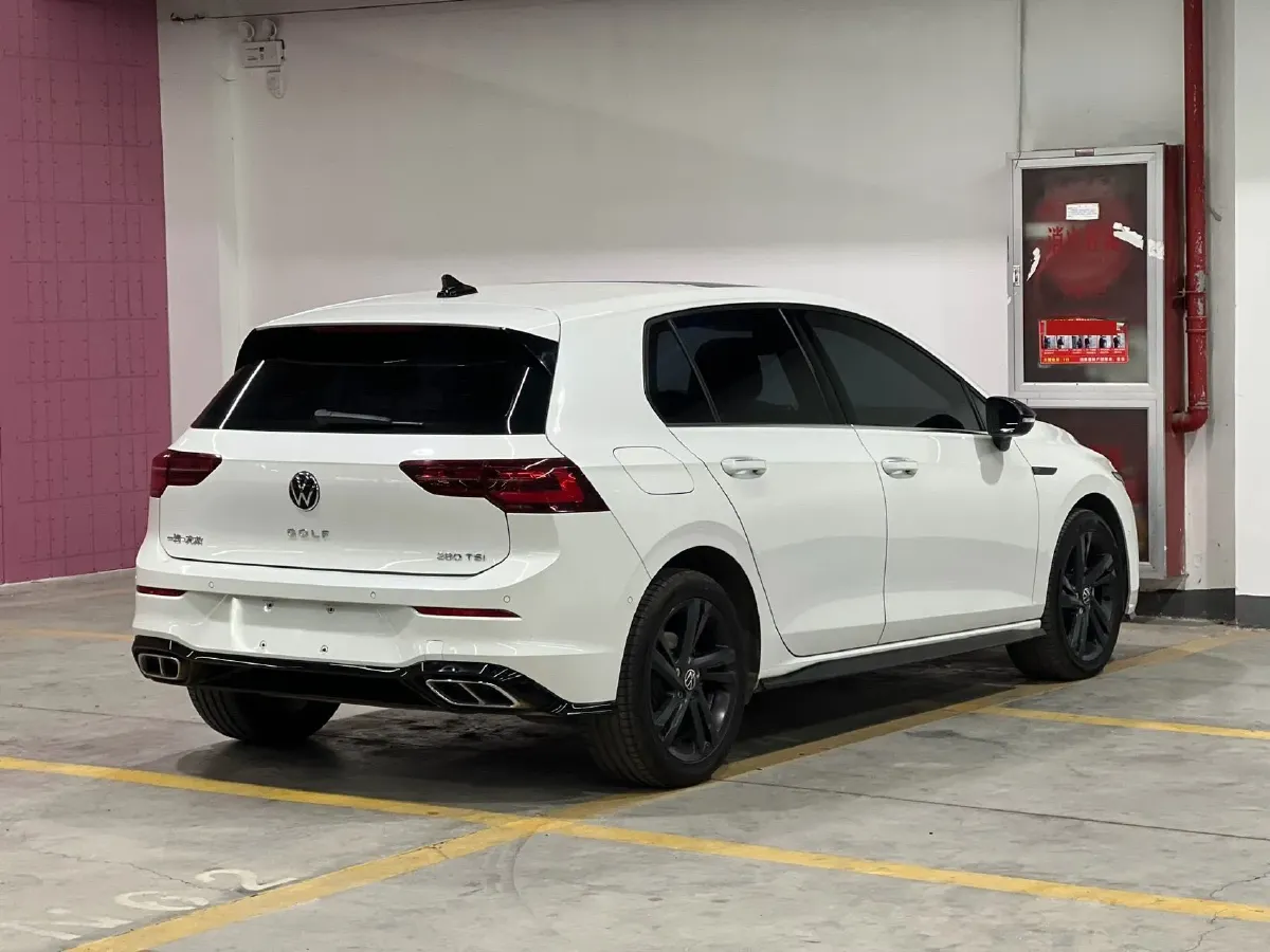 2023 Volkswagen Golf 1.4T 150HP L4 7DCT,autocango,china used car exporter,china ev exporter,chinese used car exporter,chinese used ev exporter