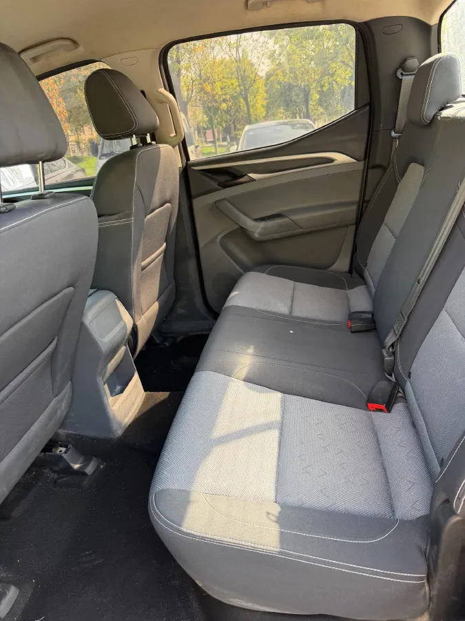 2021 MAXUS T70 2.0T 163HP L4 6AT,autocango,china used car exporter,china ev exporter,chinese used car exporter,chinese used ev exporter