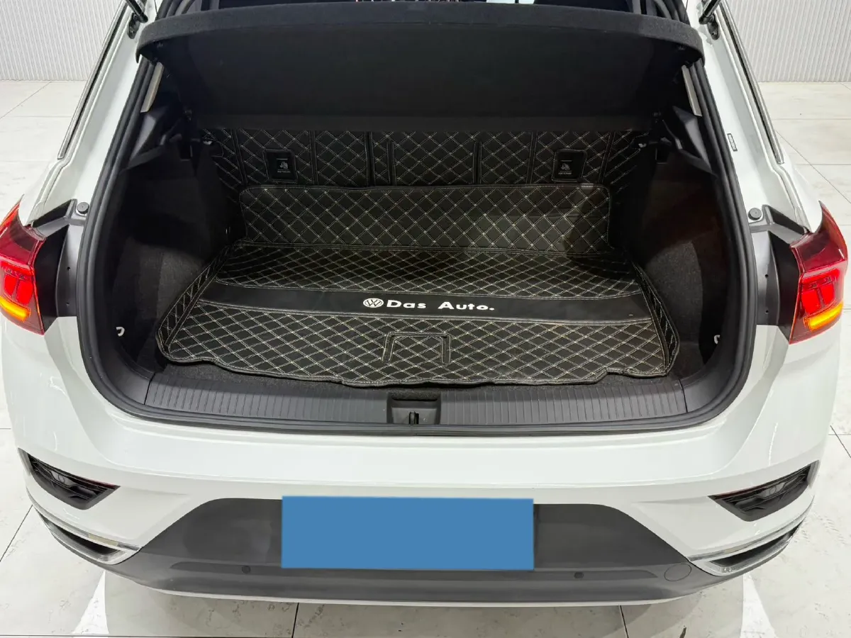 2022 Volkswagen T-Roc 1.4T 150HP L4 7DCT,autocango,china used car exporter,china ev exporter,chinese used car exporter,chinese used ev exporter