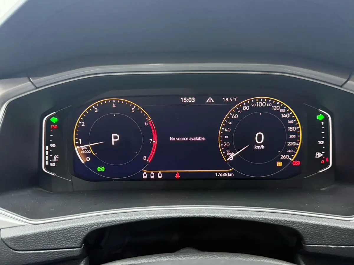 2022 Volkswagen T-Roc 1.4T 150HP L4 7DCT,autocango,china used car exporter,china ev exporter,chinese used car exporter,chinese used ev exporter