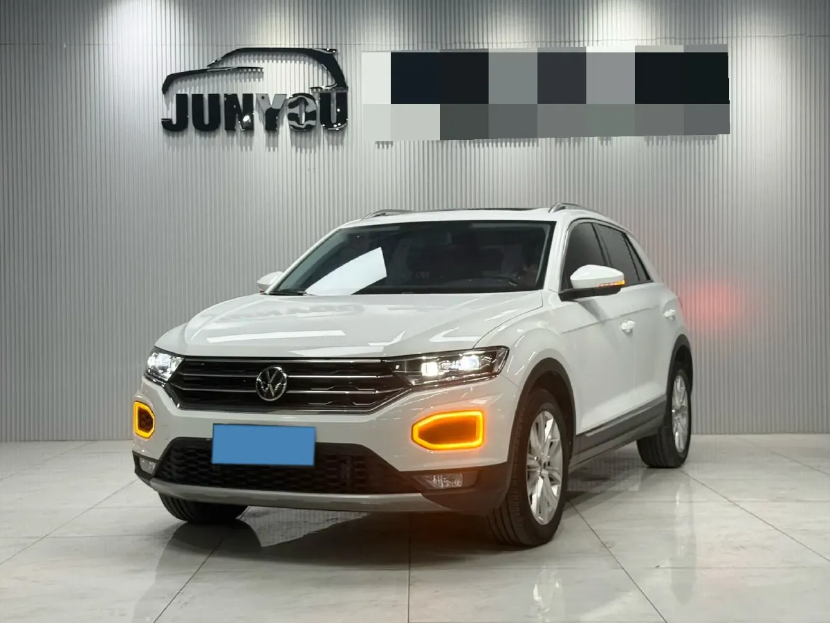2022 Volkswagen T-Roc 1.4T 150HP L4 7DCT,autocango,china used car exporter,china ev exporter,chinese used car exporter,chinese used ev exporter