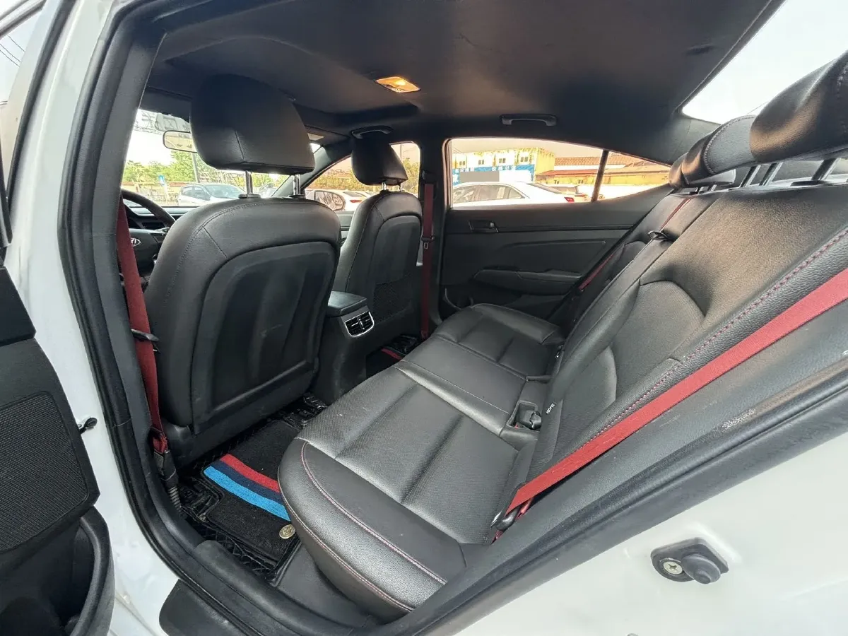 2019 Hyundai Elantra 1.4T 130HP L4 7DCT,autocango,china used car exporter,china ev exporter,chinese used car exporter,chinese used ev exporter