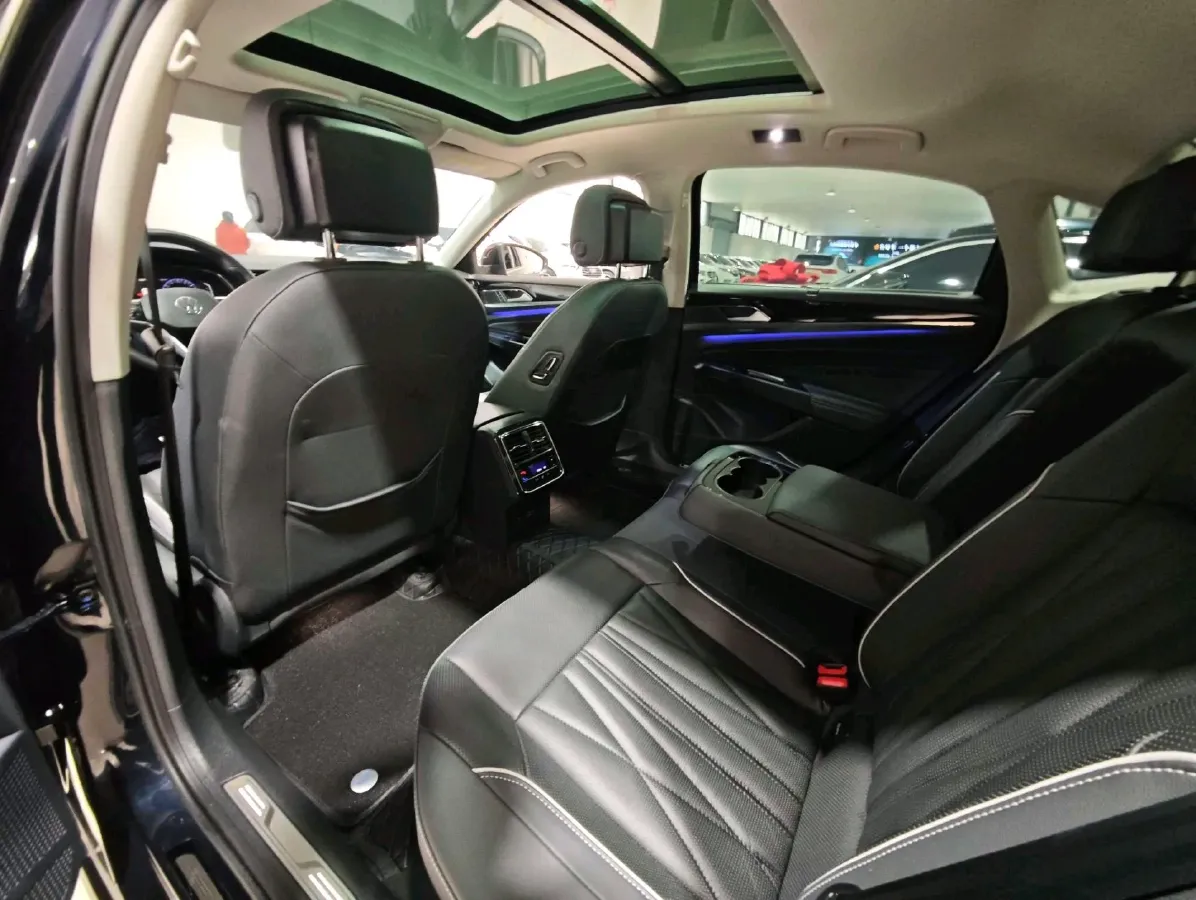 2023 Volkswagen Passat 2.0T 186HP L4 7DCT,autocango,china used car exporter,china ev exporter,chinese used car exporter,chinese used ev exporter