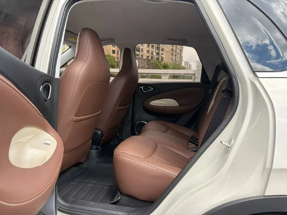 2024 WuLing BinGuo BEV 31.9KWH,autocango,china used car exporter,china ev exporter,chinese used car exporter,chinese used ev exporter