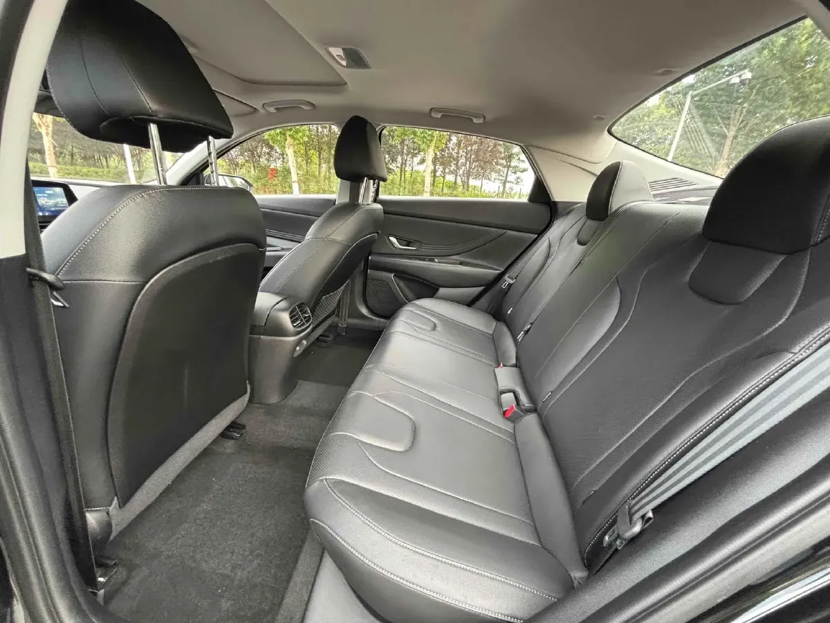 2022 Hyundai Elantra 1.5L 115HP L4 CVT,autocango,china used car exporter,china ev exporter,chinese used car exporter,chinese used ev exporter