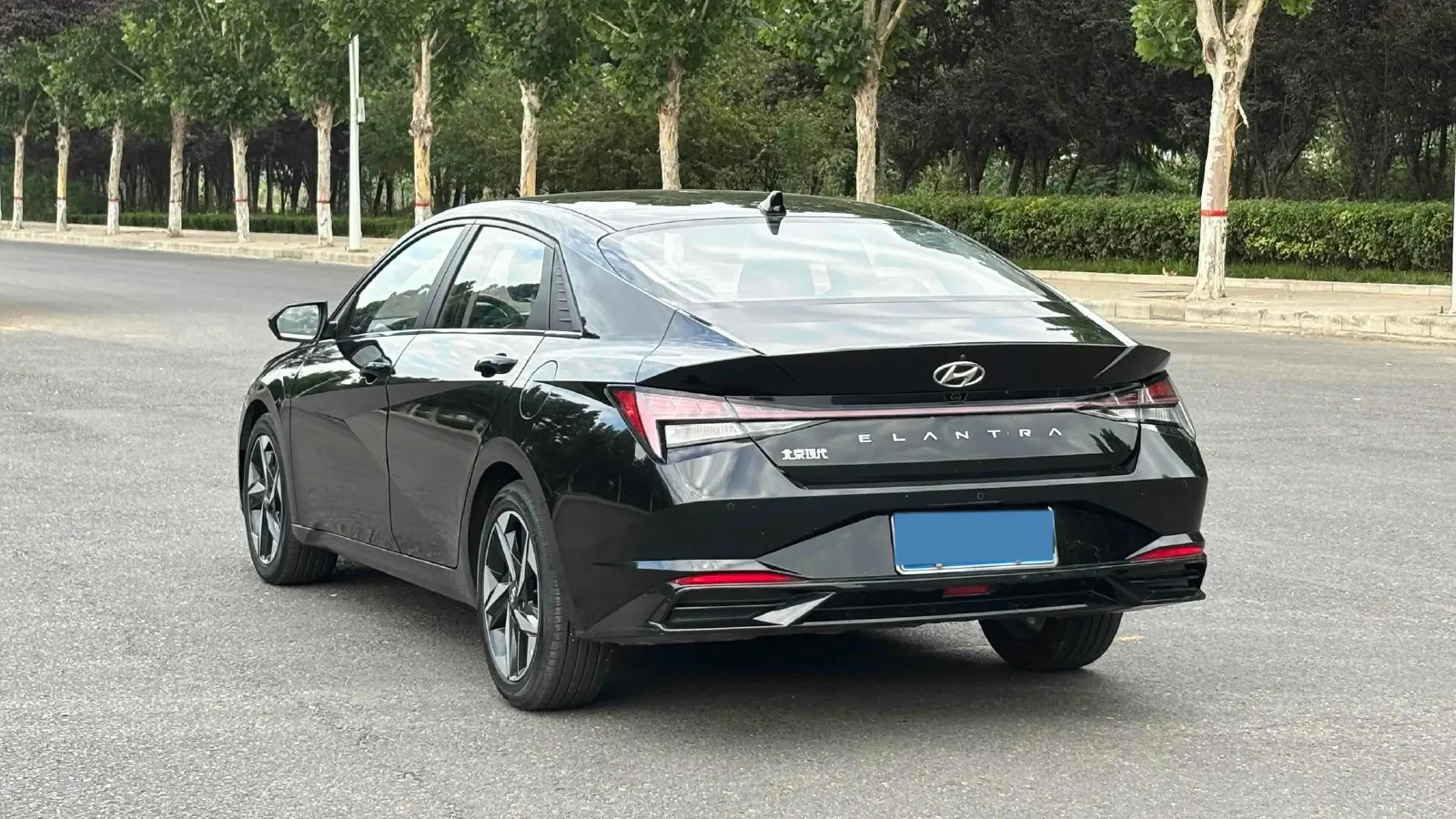 2022 Hyundai Elantra 1.5L 115HP L4 CVT,autocango,china used car exporter,china ev exporter,chinese used car exporter,chinese used ev exporter