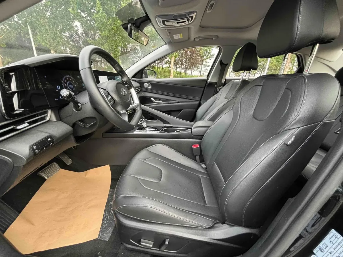 2022 Hyundai Elantra 1.5L 115HP L4 CVT,autocango,china used car exporter,china ev exporter,chinese used car exporter,chinese used ev exporter