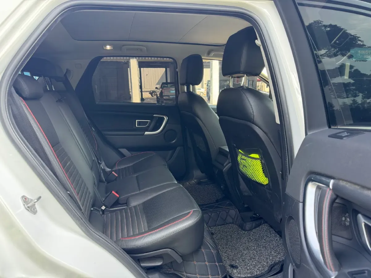 2019 Land Rover Discovery Sport 2.0T 241HP L4 9AT,autocango,china used car exporter,china ev exporter,chinese used car exporter,chinese used ev exporter