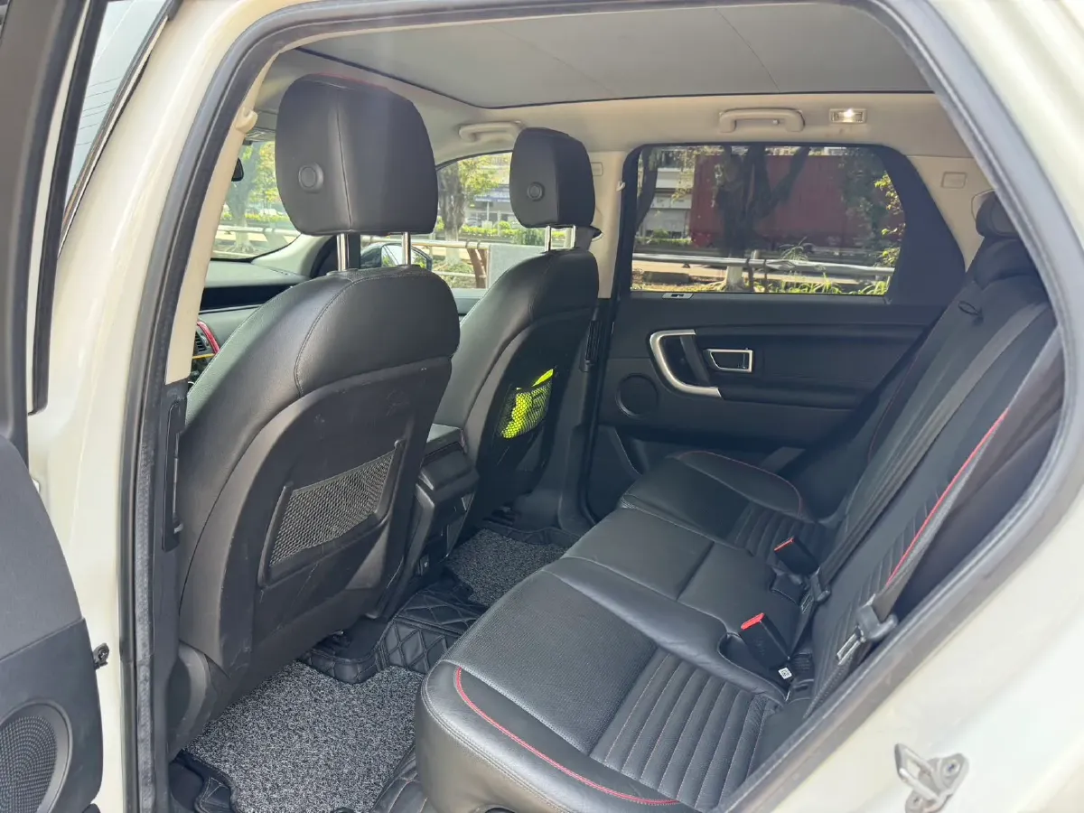 2019 Land Rover Discovery Sport 2.0T 241HP L4 9AT,autocango,china used car exporter,china ev exporter,chinese used car exporter,chinese used ev exporter