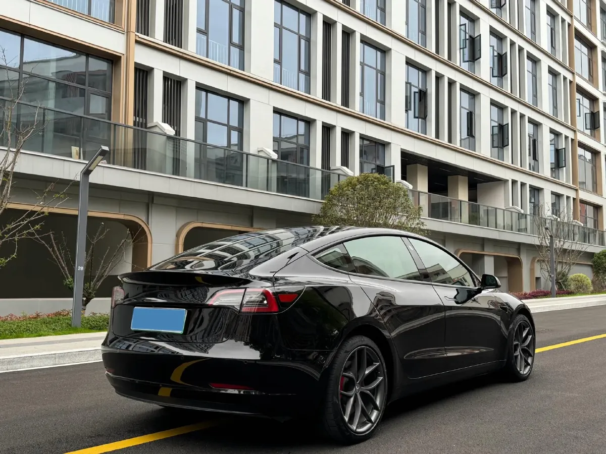 2022 Chevrolet Blazer 2.0T 237HP L4 9AT,autocango,china used car exporter,china ev exporter,chinese used car exporter,chinese used ev exporter