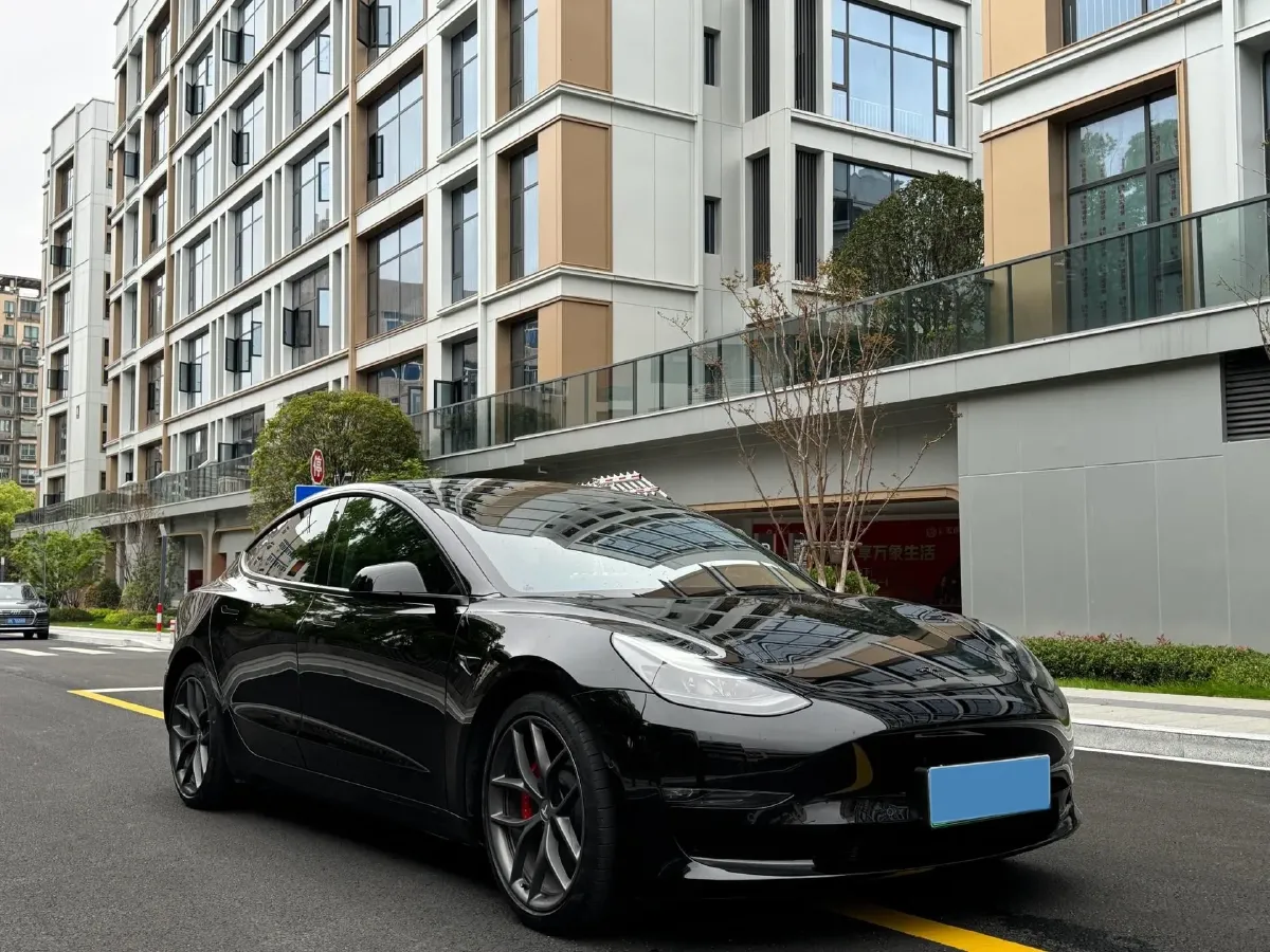 2022 Chevrolet Blazer 2.0T 237HP L4 9AT,autocango,china used car exporter,china ev exporter,chinese used car exporter,chinese used ev exporter