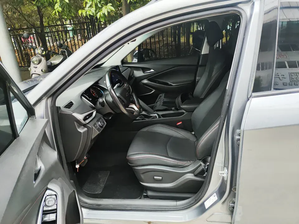 2020 Chevrolet Orlando 1.3T 163HP L3 6AT,autocango,china used car exporter,china ev exporter,chinese used car exporter,chinese used ev exporter