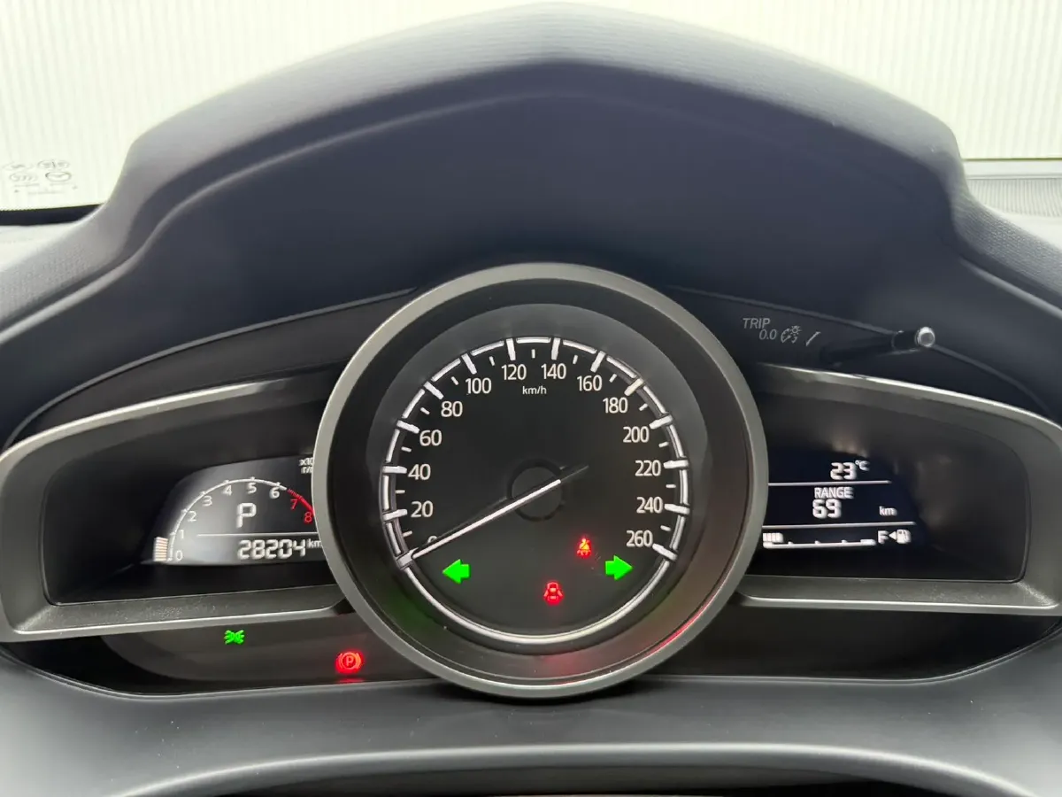 2021 Mazda CX-4 2.0L 158HP L4 6AT,autocango,china used car exporter,china ev exporter,chinese used car exporter,chinese used ev exporter